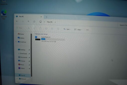 Microsoft Surface Pro7+ i5 11th Gen 12.3" SSD 256GB RAM 16GB Tablet SKU11708 - Image 12