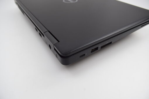 Dell Latitude 5590 15.6'' i5 8th gen RAM 16GB SSD 512GB Laptop SKU11718 - Image 18