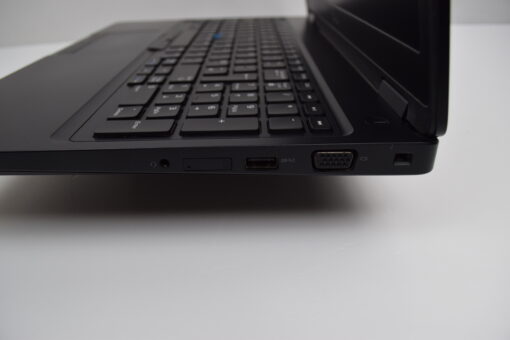 Dell Latitude 5590 15.6'' i5 8th gen RAM 16GB SSD 512GB Laptop SKU11718 - Image 9