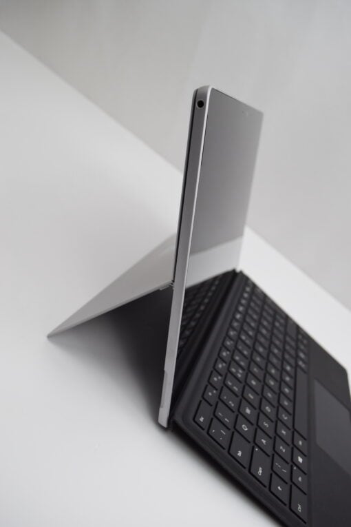 Microsoft Surface Pro7 i5 10th Gen 12.3" SSD 256GB RAM 16GB tablet SKU11674 - Image 9