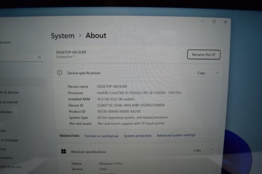 Microsoft Surface Pro7 i5 10th Gen 12.3" SSD 256GB RAM 16GB tablet SKU11674 - Image 13