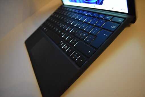 Microsoft Surface Pro7 i5 10th Gen 12.3" SSD 256GB RAM 16GB tablet SKU11674 - Image 17
