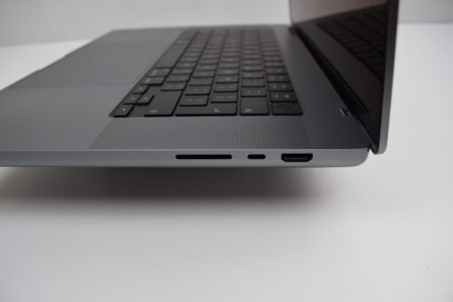 Apple MacBook Pro M1 Max 16" 10 CORES CPU / 24 CORES A2485 2021 SSD 512GB RAM 32GB  GPU Laptop SKU11713 - Image 9