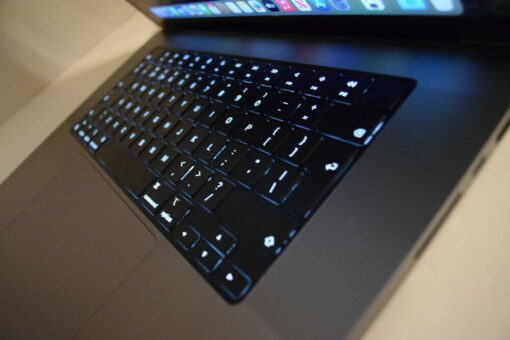 Apple MacBook Pro M1 PRO 2021 A2485 16" RAM 16GB SSD 1TB Laptop SKU11741 - Image 14