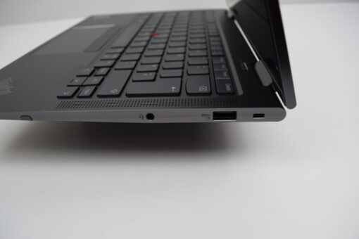 Lenovo ThinkPad X1 Yoga 6th gen 14" i7 11th gen SSD 1TB RAM 32GB Touch SKU11692 - Image 9