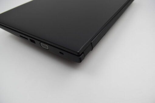 Dell Latitude 3570 15.6'' i3 6th gen RAM 8GB SSD 512GB Laptop SKU11732 - Image 18