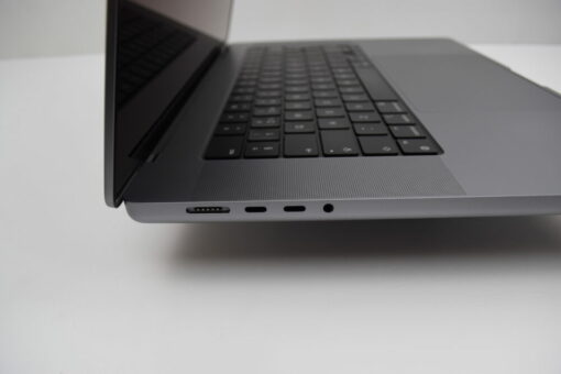 Apple MacBook Pro M1 Max 16" 2021 A2485 RAM 32G SSD 512GB 10 CORES CPU / 24 CORES GPU Laptop SKU11744 - Image 7
