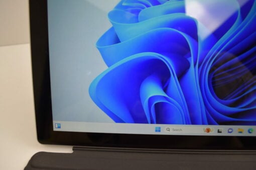 Microsoft Surface Pro7 i5 10th Gen 12.3" SSD 256GB RAM 16GB tablet SKU11855 - Image 8