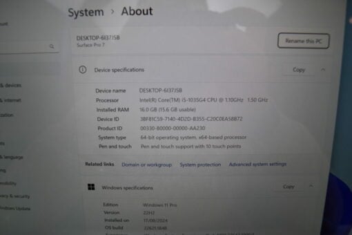 Microsoft Surface Pro7 i5 10th Gen 12.3" SSD 256GB RAM 16GB tablet SKU11855 - Image 9