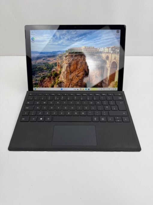 Microsoft Surface Pro7+ i5 11th Gen 12.3" SSD 256GB RAM 16GB Tablet SKU11882 - Image 2