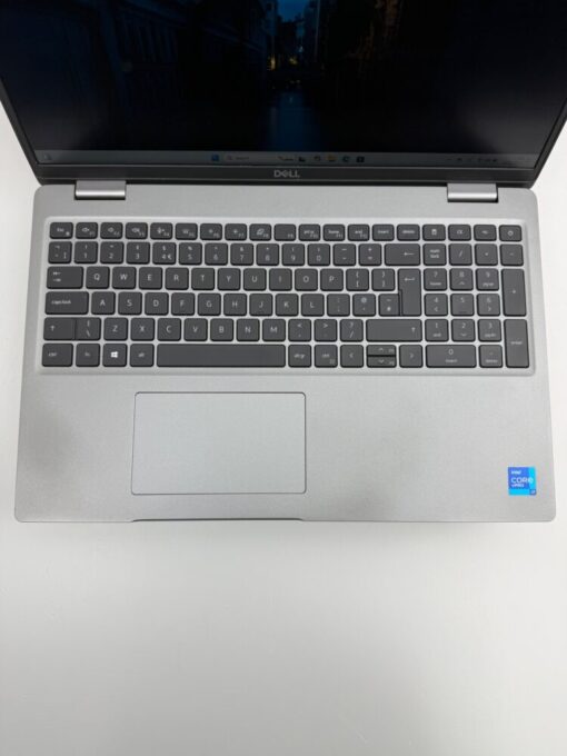 Dell Latitude 5520 15.6" 75 11th gen SSD 512GB RAM 32GB Laptop SKU11889 - Image 3