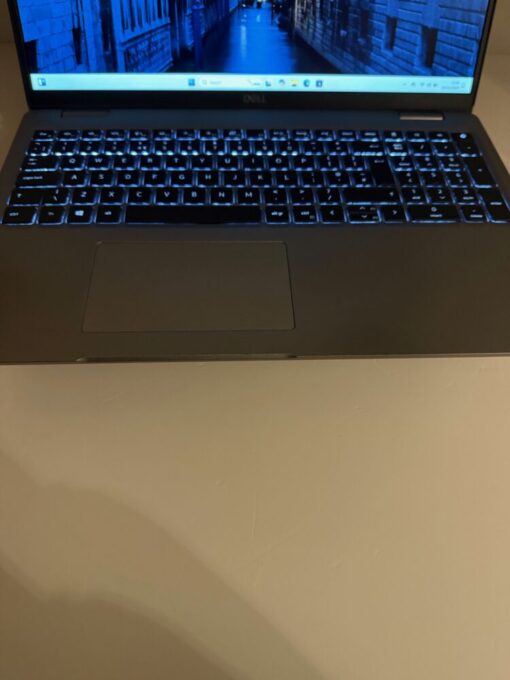 Dell Latitude 5520 15.6" 75 11th gen SSD 512GB RAM 32GB Laptop SKU11889 - Image 4