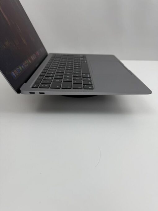 Apple MacBook AIR M1 2020 A2337 13.3" RAM 8GB SSD 256GB 8 CORE CPU 7 CORES GPU LAPTOP 6 BATTERY CYCLESSKU11949 - Image 5