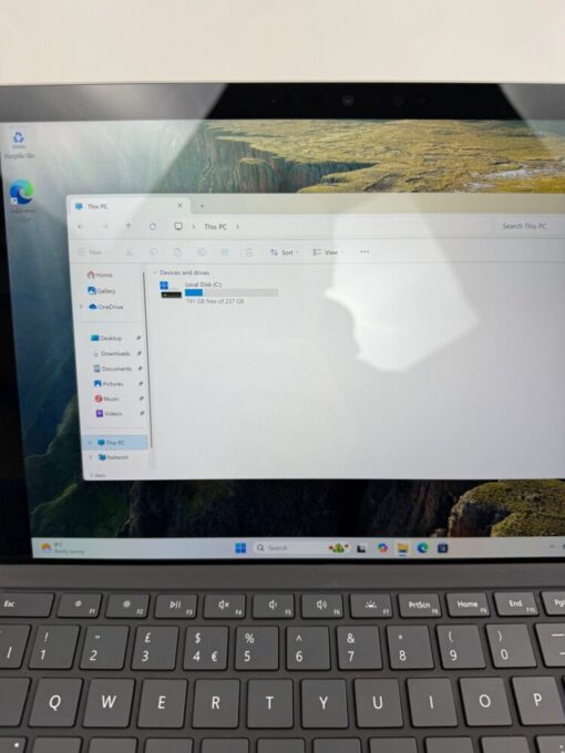Microsoft Surface Pro7+ i5 11th Gen 12.3" SSD 256GB RAM 16GB Tablet SKU11983 - Image 10