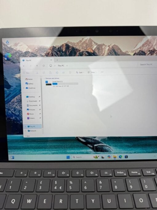 Microsoft Surface Pro7+ i5 11th Gen 12.3" SSD 256GB RAM 16GB Tablet SKU12027 - Image 10