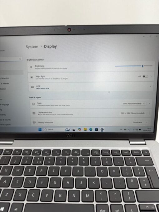 Dell Latitude 5420 14'' i5 11th gen RAM 32GB SSD 512GB Laptop SKU12008 - Image 12