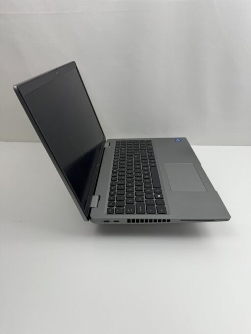 Dell Latitude 5520 15.6" i7 11th gen SSD 512GB RAM 16GB Laptop SKU12030 - Image 5