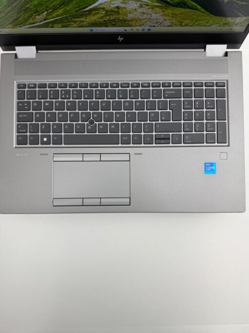 HP Zbook Fury G8 17" i7 11th SSD 512GB RAM 32GB NVIDIA A3000 GRADE A SKU12040 - Image 2
