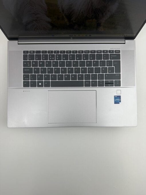HP Zbook 16 Studio G10 16" i7 13th Gen SSD 512GB RAM 32GB RTX 3000 ADA SKU12054 - Image 3
