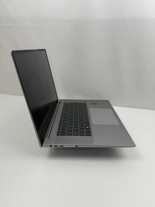 HP Zbook 16 Studio G10 16" i7 13th Gen SSD 512GB RAM 32GB RTX 3000 ADA SKU12054 - Image 4