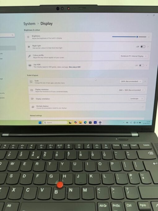 Lenovo X1 Carbon Gen 10 14" OLED i7 12th gen SSD 1TB RAM 16GB Grade B+ Laptop WARRANTY 12081 - Image 12