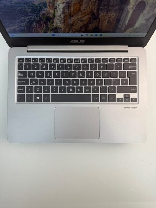 ASUS UX310U Intel i5 7th gen RAM 61GB SSD 256GB Laptop SKU12095 - Image 3