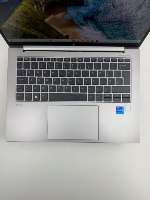 HP Zbook Firefly G10 14" i7 13th Gen RAM 32GB SSD 1TB RTX A500 Laptop SKU12091 - Image 3