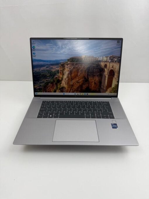 HP Zbook Studio G9 16" i7 12th Gen SSD 512GB RAM 32GB Nvidia RTXA3000 Laptop SKU13033 - Image 2