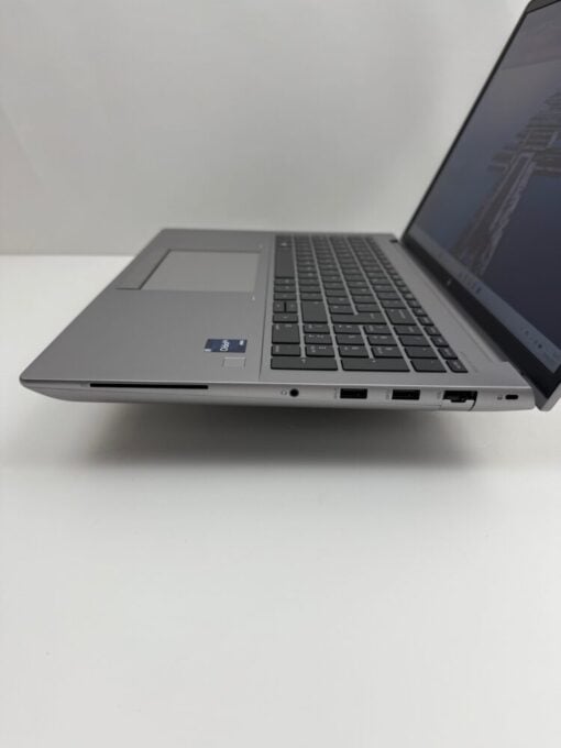 HP Zbook Fury G9 16" i7 12th SSD 512GB RAM 32GB NVIDIA RTX A3000 WORKSTATION LAPTOP SKU13034 - Image 7