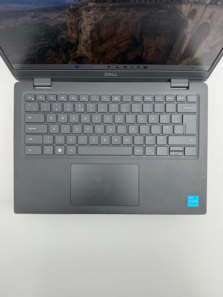 Dell Latitude 3420 14'' i5 11th gen RAM 16GB SSD 256GB Laptop Windows 11 SKU13077 - Image 3