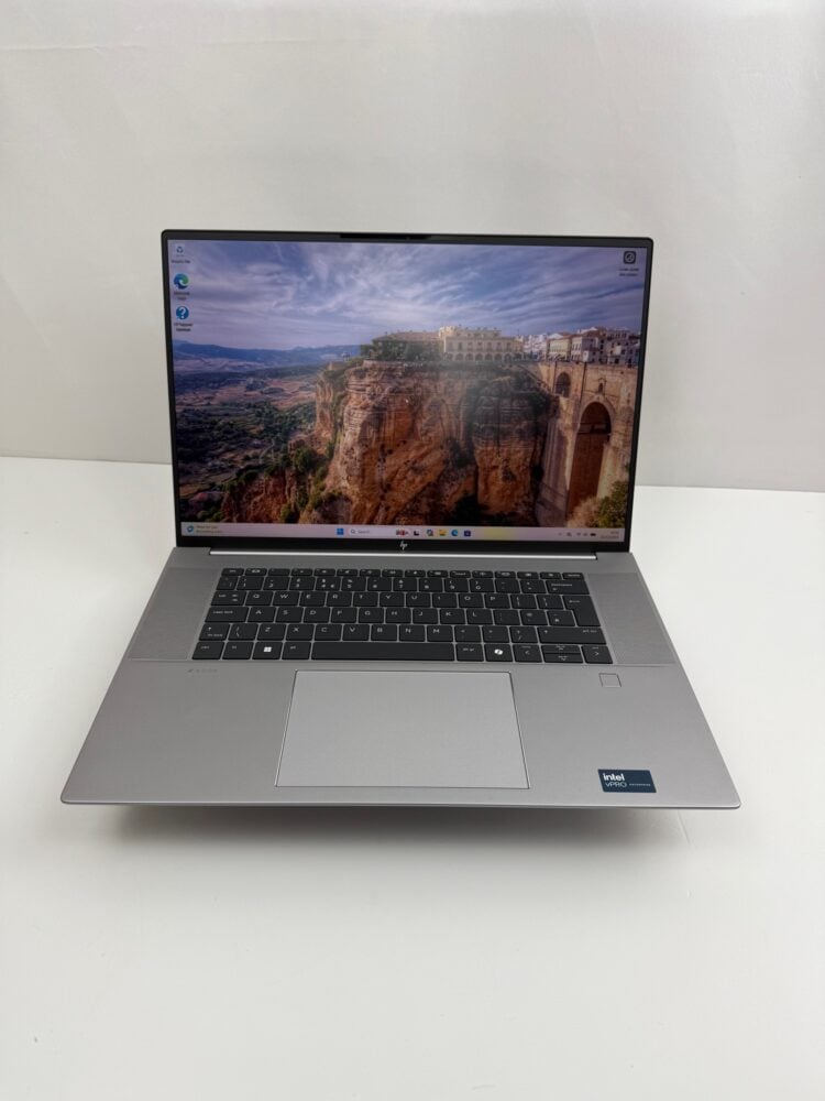 HP Zbook 16 Studio G11 16" ULTRA 7 SSD 512GB RAM 32GB RTX 3000 ADA WORKSTATION WARRANTY - Image 11