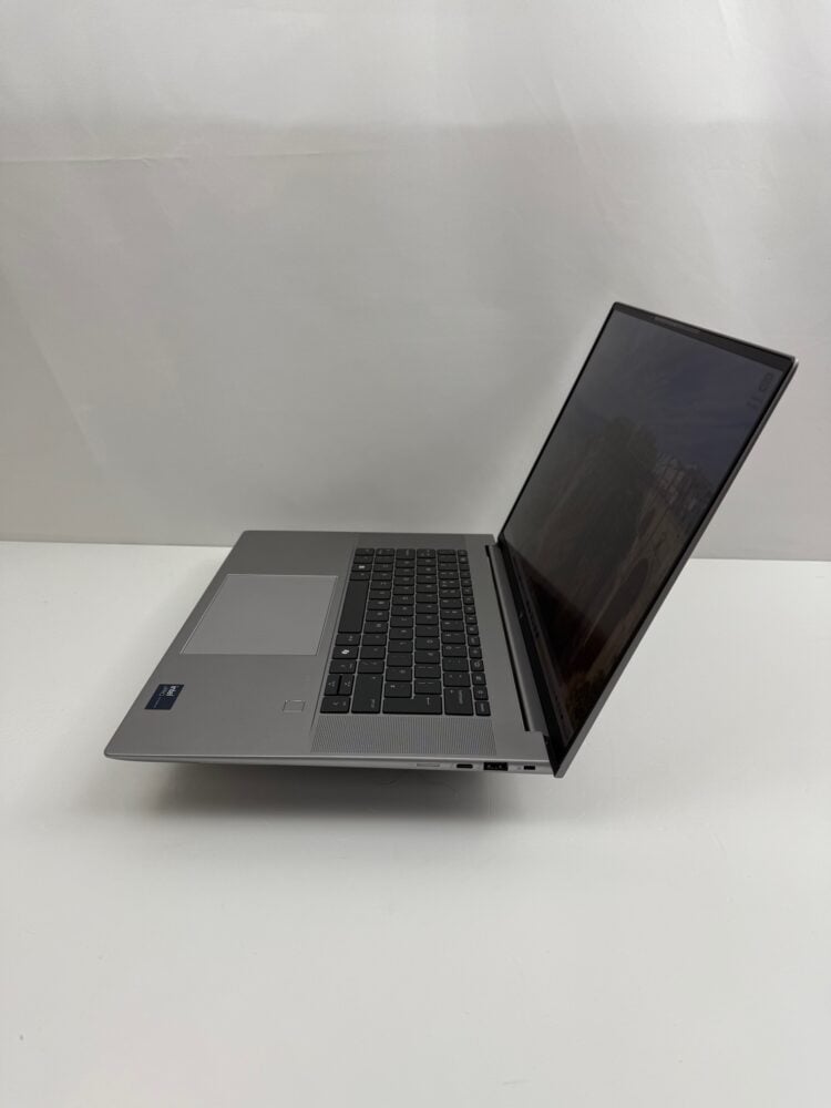 HP Zbook 16 Studio G11 16" ULTRA 7 SSD 512GB RAM 32GB RTX 3000 ADA WORKSTATION WARRANTY - Image 7